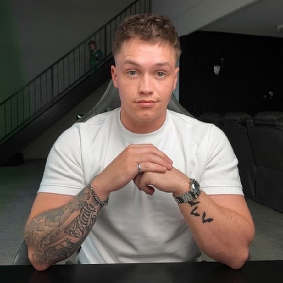Ethan Hayes